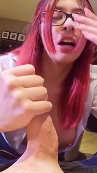 A doua sesiune disponibilă acum sau partea dificil de explicat la un dezastru sexual complet ca el: cum să dea