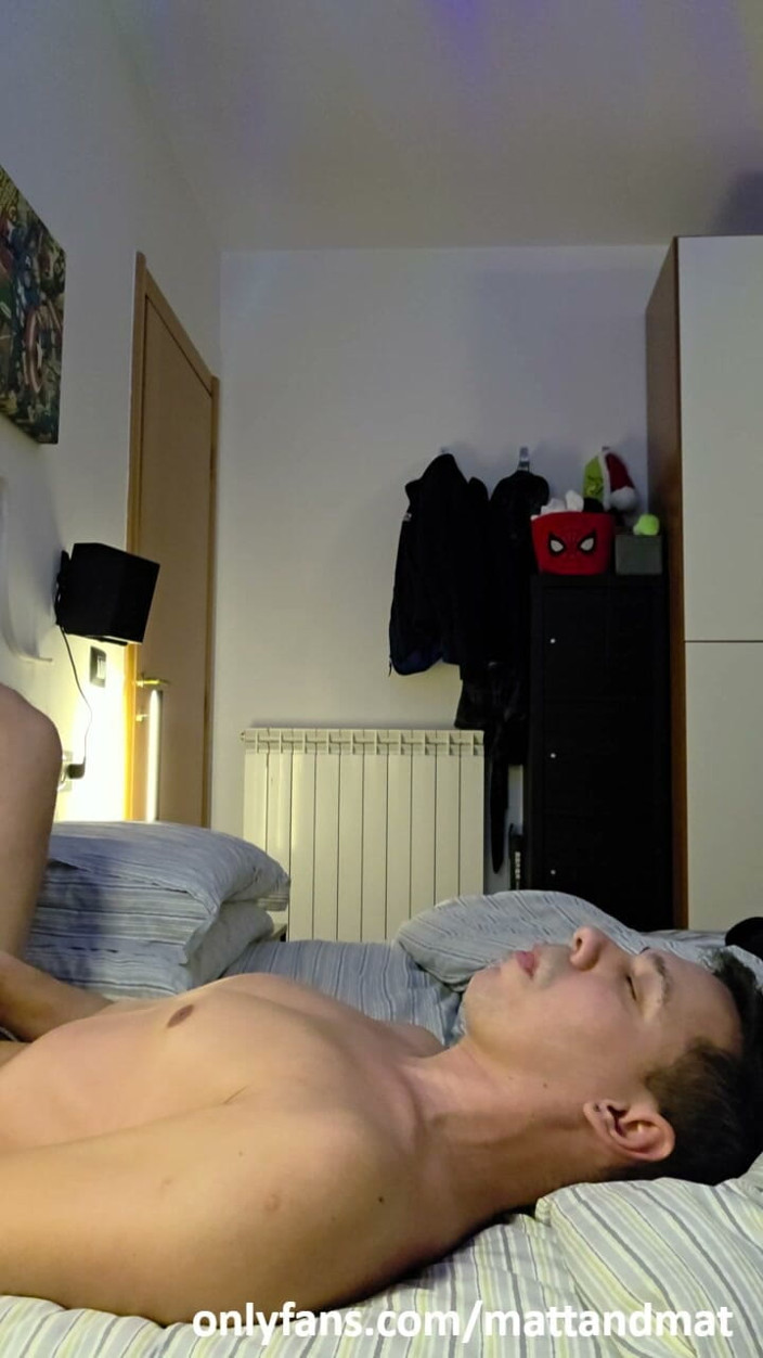 Matt_AP: I Jerk off and Cum in My Mouth