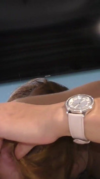 毛深いフェラチオと3人の見事な女の子