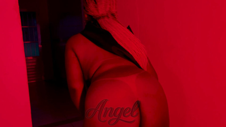 Angel Big B: Chubby Busty Vampire Will Seduce You and Suck You [halloween]