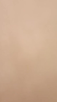 Sousedův syn přistižen při očichávání mých kalhotek