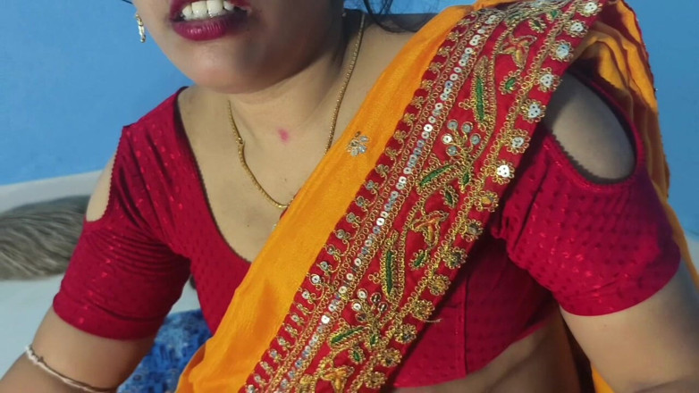 Sona bhabhi: Desi Village Sona Bhabhi Hard Core Sex with Her Boyfriend...