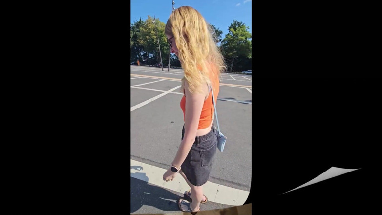 Bikergirl_97: Shoppen Im Einkaufszentrum Mit Grossem Dildo Und Orgasmus!