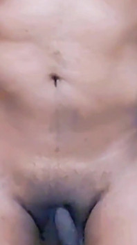 Malý penis cvičení jumb ve zpomaleném záběru