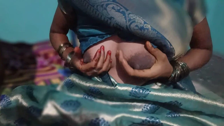 Telugubabhi: Desi Indian Village Big Boobs Girl Fucking in Neighbour Young...