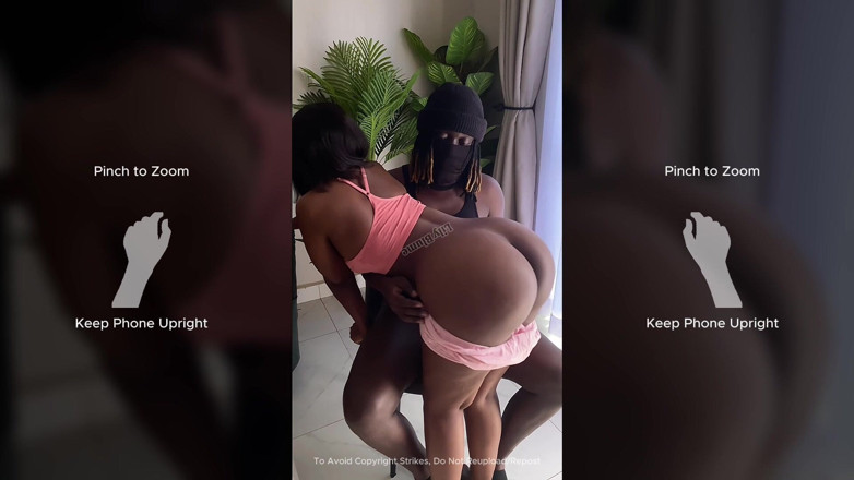 Afrocummy: Cavalca quel cazzo lentamente fino a quando non ti viene...
