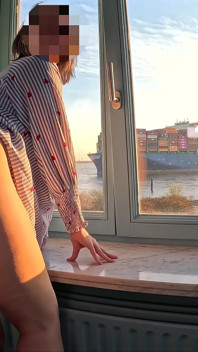 Křivky dívka od vedle má naboso riskantní okno sex, projectfundiary