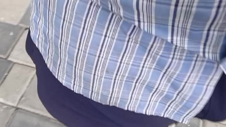 CarvingShovel: Tamilischer junge hebt handjob