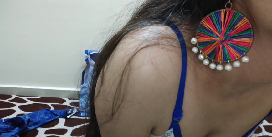 Saarabhabhi6: После долгого времени я посетил своего бывшего бойфренда, потому что я скучала по пососа и траха