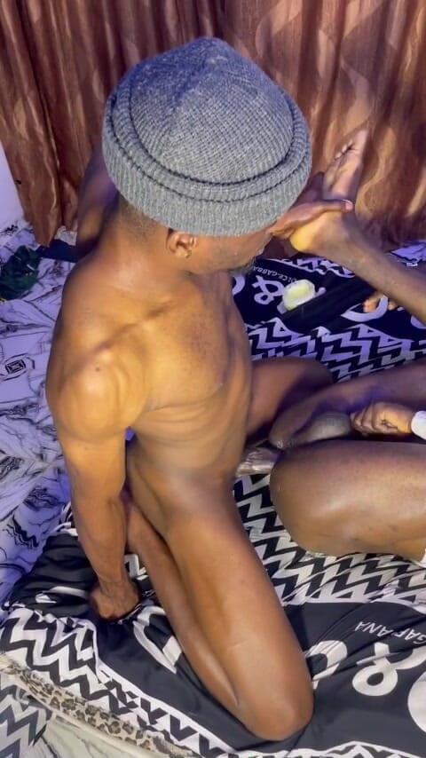 assdriller50: 操了我的洗衣服男
