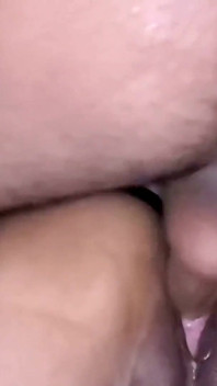 Mi faccio leccare la figa da Sushant e cavalcare il suo grosso cazzo nero (audio hindi)