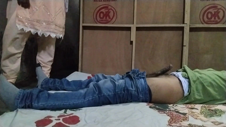 Mannirkuok: El paciente regañó ferozmente a la enfermera