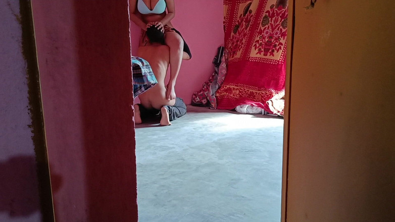 Priya ki Papa: Fată desi din sat indiană studentă care face sax pentru...