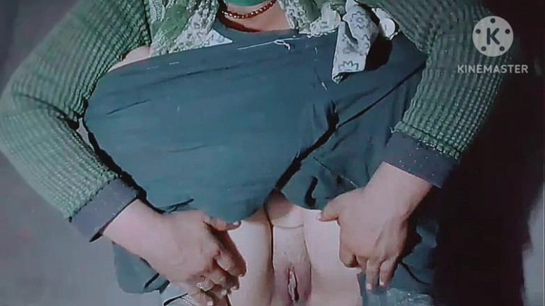TricolorMusic3: Delhi Girl Lavenya Was Seen Showing off Her Boobs. She...