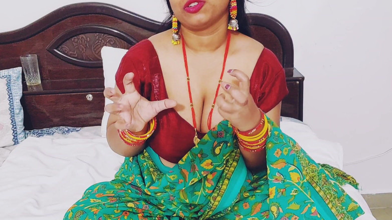 Hotty Jiya Sharmaa: 義理の妹が義理の弟にとてもおいしいガールフレンドとセックスするように教える
