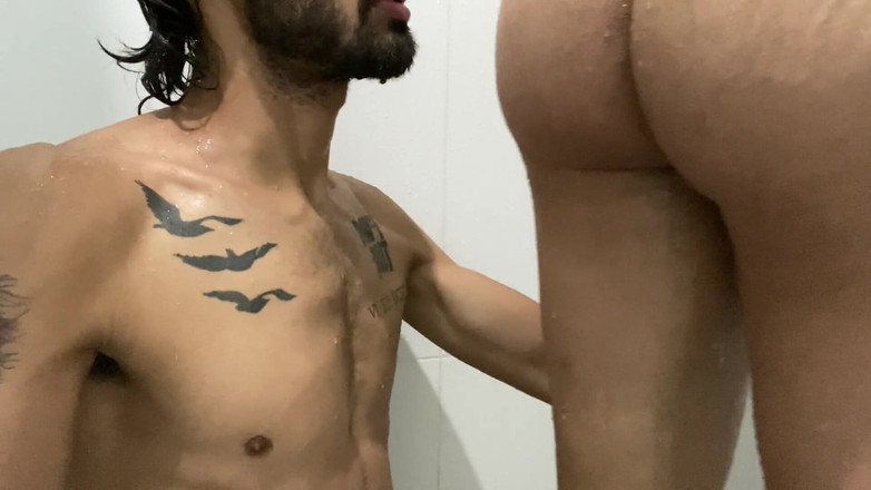 Leandro e Asafe: Actief laat zien hoe je een passieve lul moet zuigen