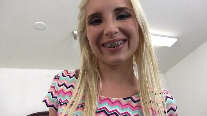 Hefburg: Blonde teen petite getting destroyed by big cock stepdad Piper...