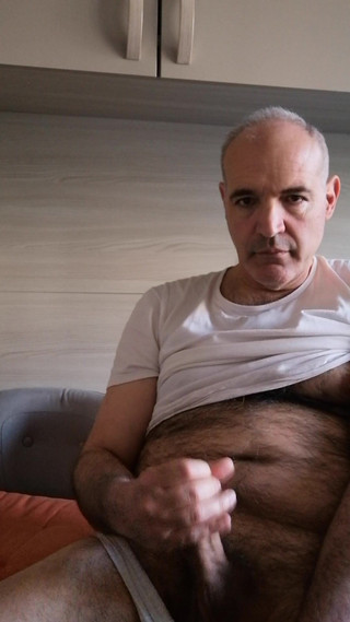 Setesesso7: Rychlá masturbace, abych uklidnila můj chtíč, jakmile vylezu z pohodlné...