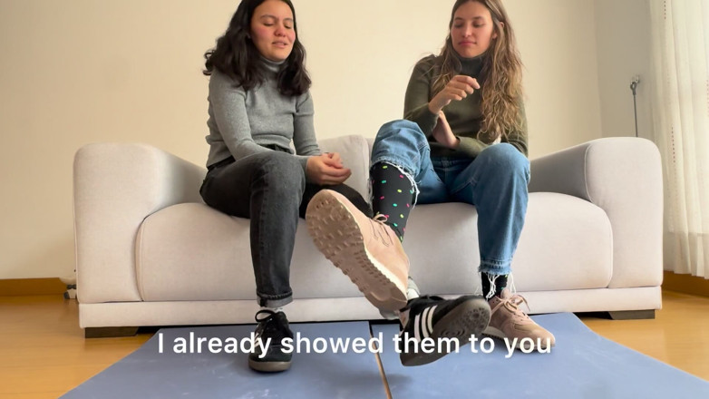 scarlettandc: Její mokrá vagína mi bere dech