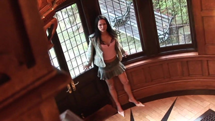 Hot Pornstars: Гаряча брюнетка повія отримує жорстке подвійне проникнення з камшотом на обличчя