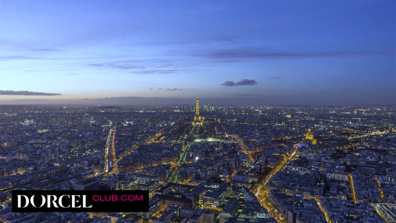 Dorcel Club: Sexy trio en un club swinger