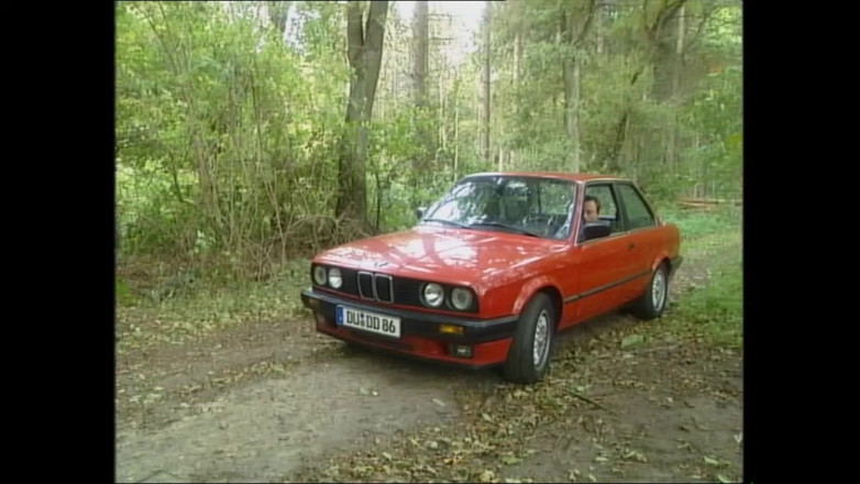 Muschi movie official: Čištění creampie jazykem a úsměvem