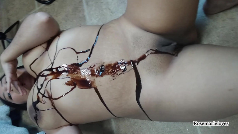RosemarieLoves: 초콜릿 시럽으로 덮인 밀프