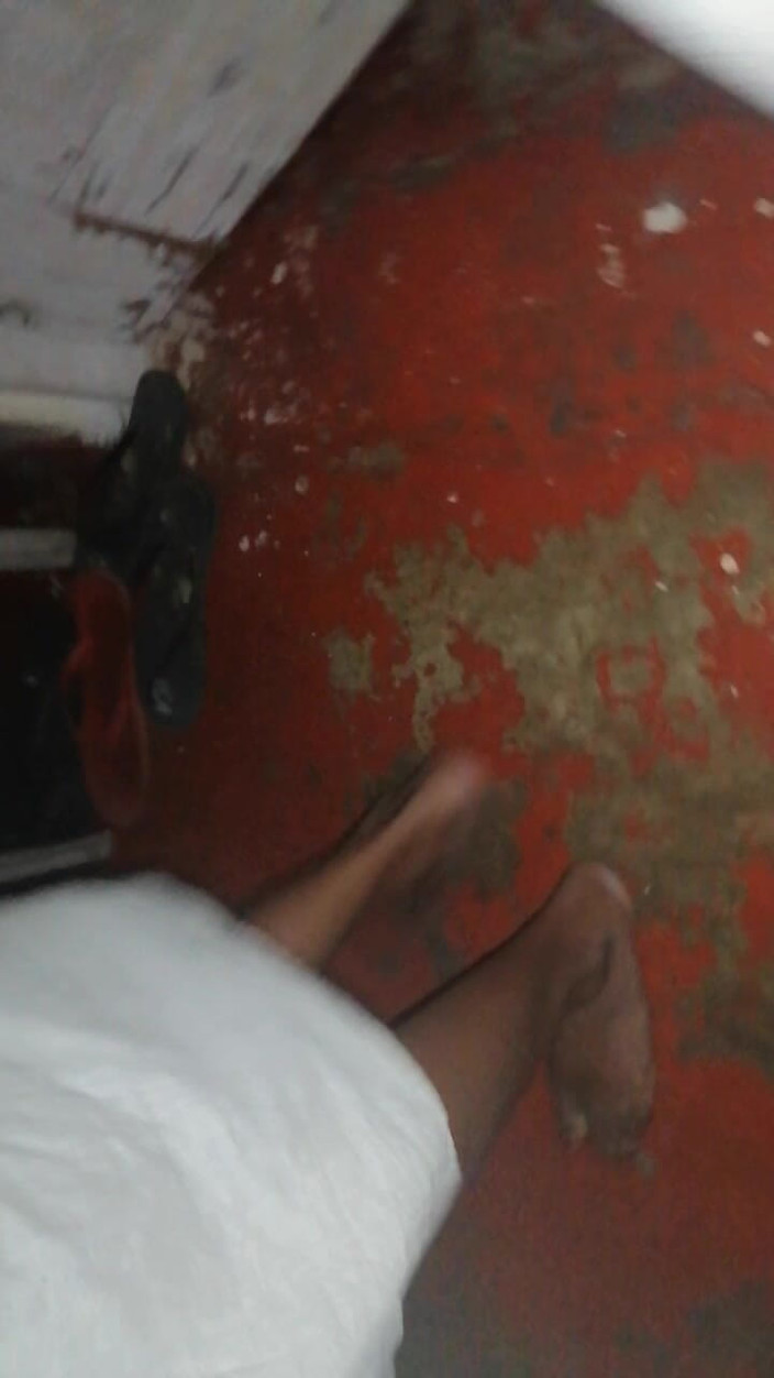 Tina Baby: Nevlastní babička svádí nevlastního syna sledovat až do konce