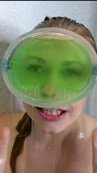 Slime Boquete Fantasia em Máscara de Mergulho