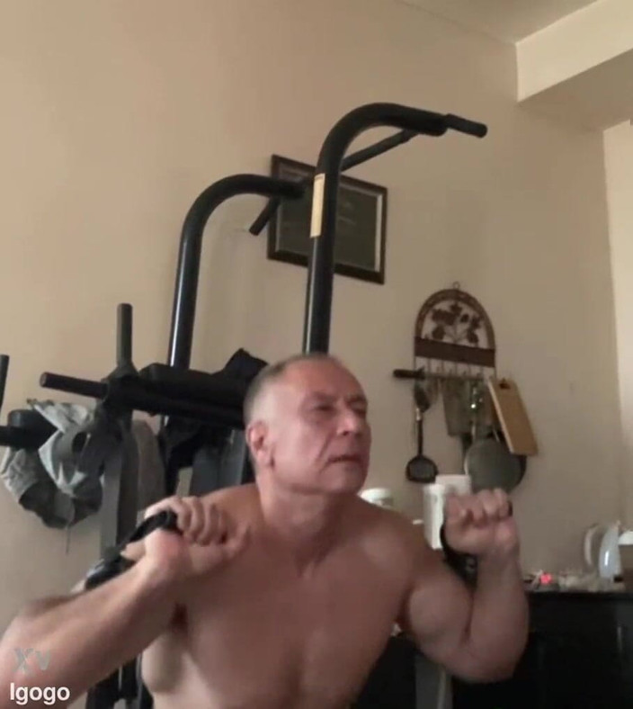 Alex Art: Tempo na academia