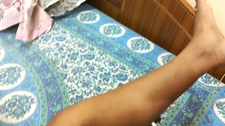 Popmini: Chennai Minakshi Aunty Hardcore Blowjob and Hot Sex with Her...