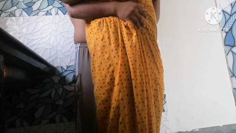 Latifah1234: Stepmom Kitchen Room Sex