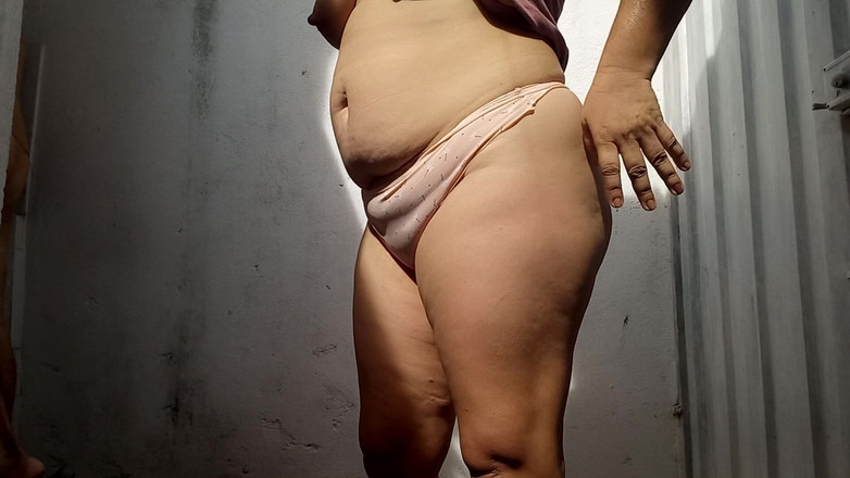 Valkyrieandluigy: Подруга трахает богатого