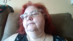 BBW nurse Vicki adventures with friends: 要求拍摄我发出亲吻的噪音并能够观看我做爱的视频