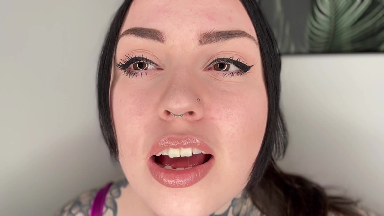 Miss Valentina: Augenkontakt Mesmerise