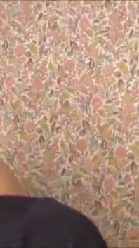 Orta yaşlı seksi kadın zevk almak için yüzüne boşalmak istiyor