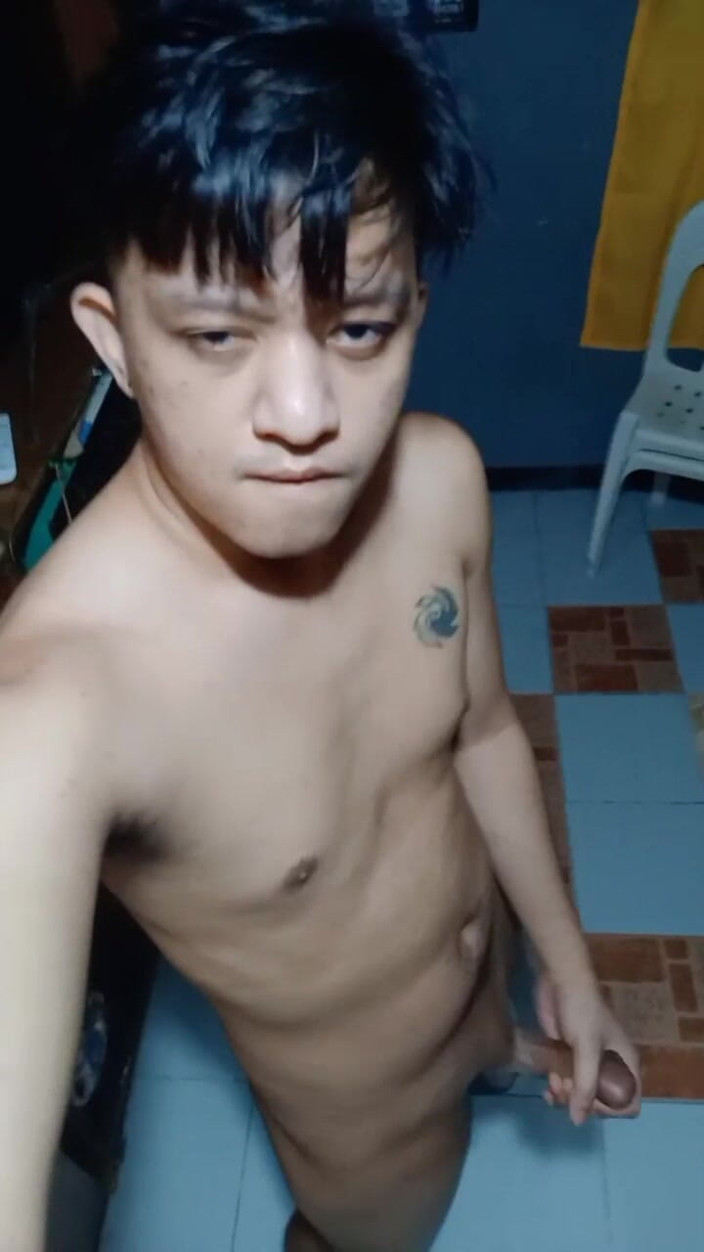 KrakenTwink: mujhe yah sautele pita ko dene do! Pinoy Twink hastamaithun...