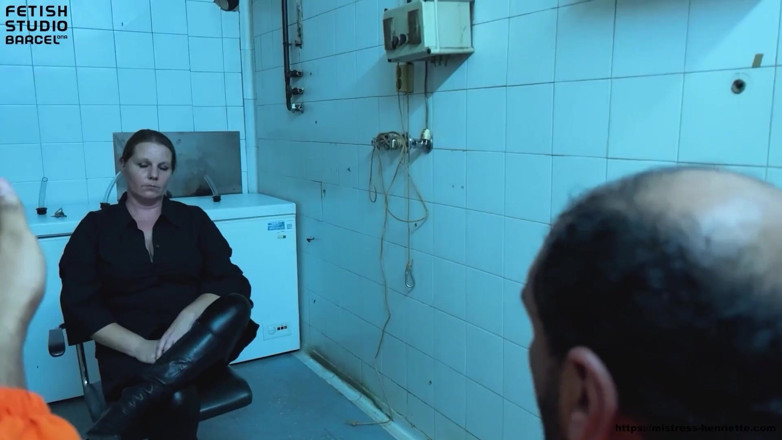 Mistress Henriette: Shift 1 Szene vom film Black Site 3 "gedankenkontrolle"