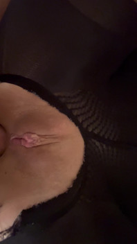 Passionate Sex in a Tight Vagina and Anal