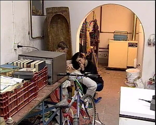 Angelica Bella Production: Angelica Bella produksi dalam dosa seorang suri rumah