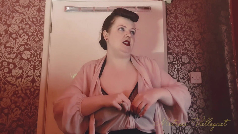 Mxtress Valleycat: Body Snatched