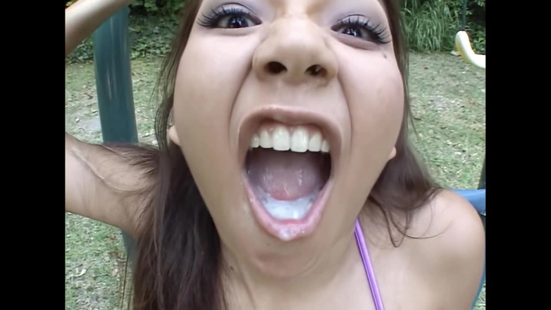 Hefburg: Sex oralny na zewnątrz gangbang