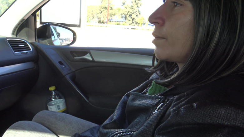 Stepmom Susan: Il mio figliastro arrapato mi ha implorato di mostrare la...