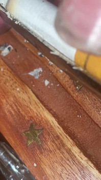 Keseronokan rokok di lubang peep