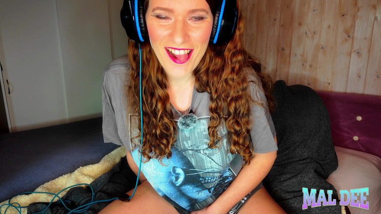 Malaya_Darcie: Asmr gamer discours