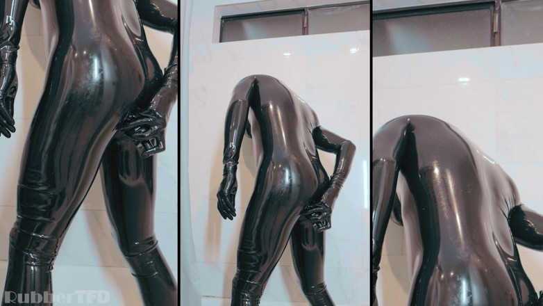 RubberTFD: Rubber Shower Serie 5 [landschaftsversion]