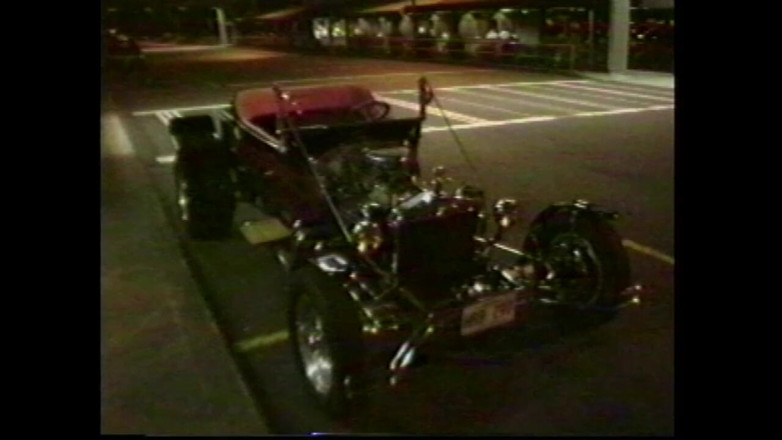 Lesbian Illusion: Aksi hot lesbian yang menceritakan rahasia basahnya - vol. #01