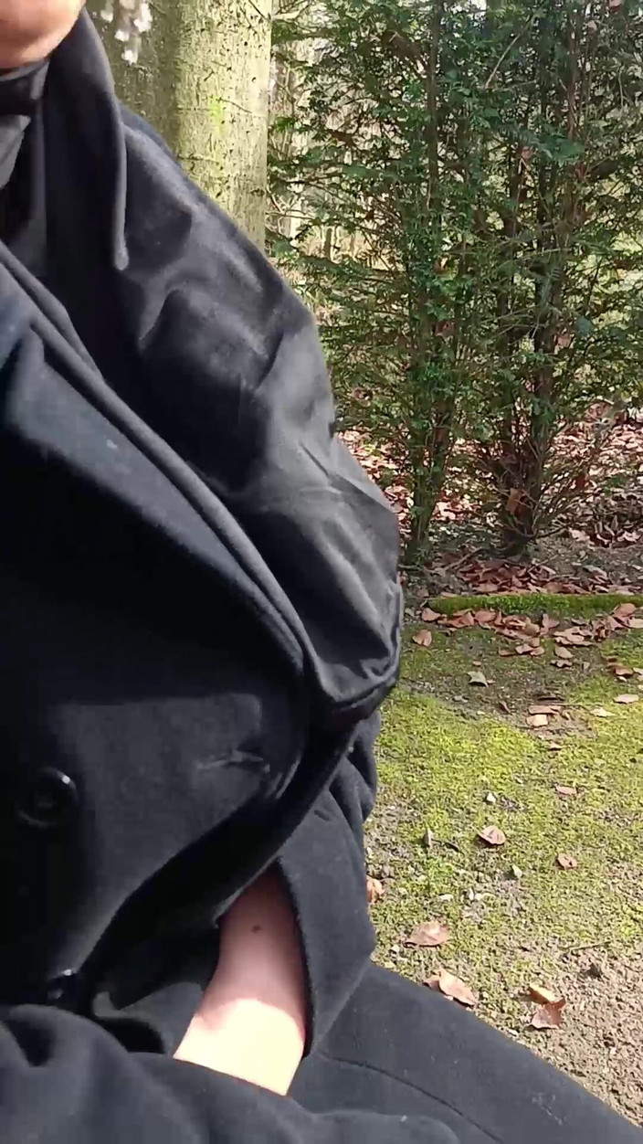 Mike Vonberg: Berjalan-jalan di taman dengan pacar Muslim saya