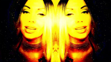 Goddess Misha Goldy: ASMR menawan yang kuat & kontak mata dan dengan strobe! Kumohon...