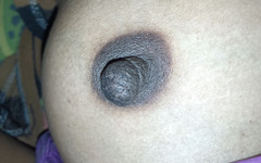 Monika 27: Was für spaß es, milch zu lutschen